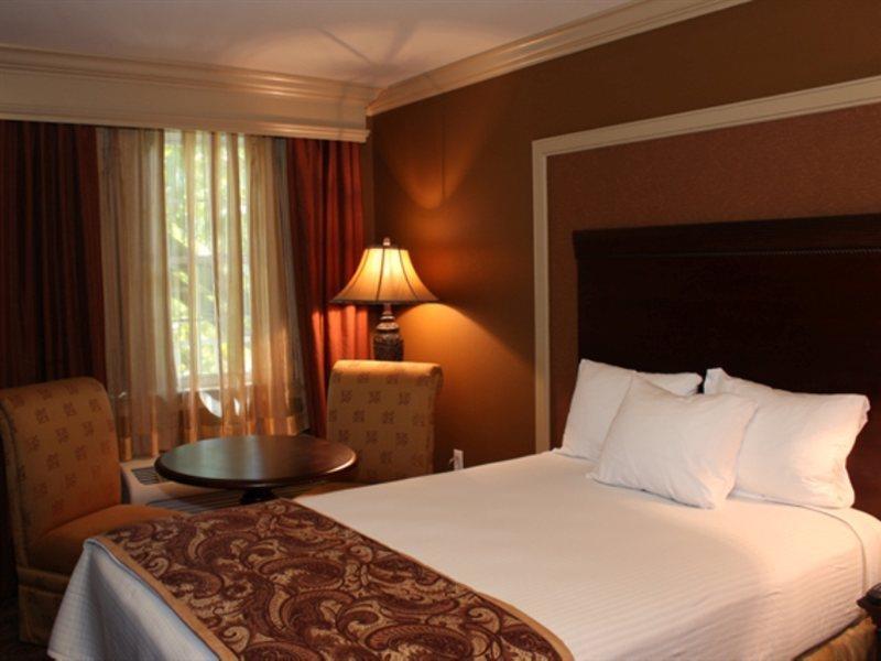 Best Western Plus French Quarter Courtyard Hotel Νέα Ορλεάνη Εξωτερικό φωτογραφία
